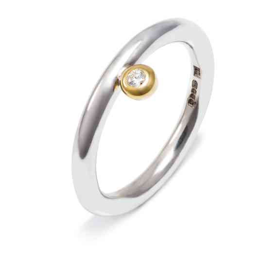 Halo Diamond Ring Halo Diamond Ring