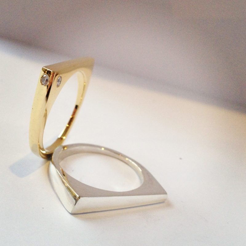 Sculpted rings - yellow gold and silver